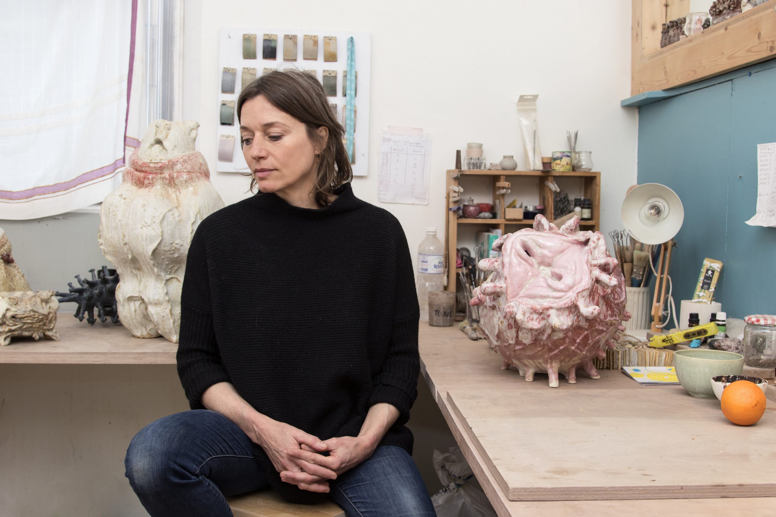 Delphine Bonnet dans son atelier à Montreuil